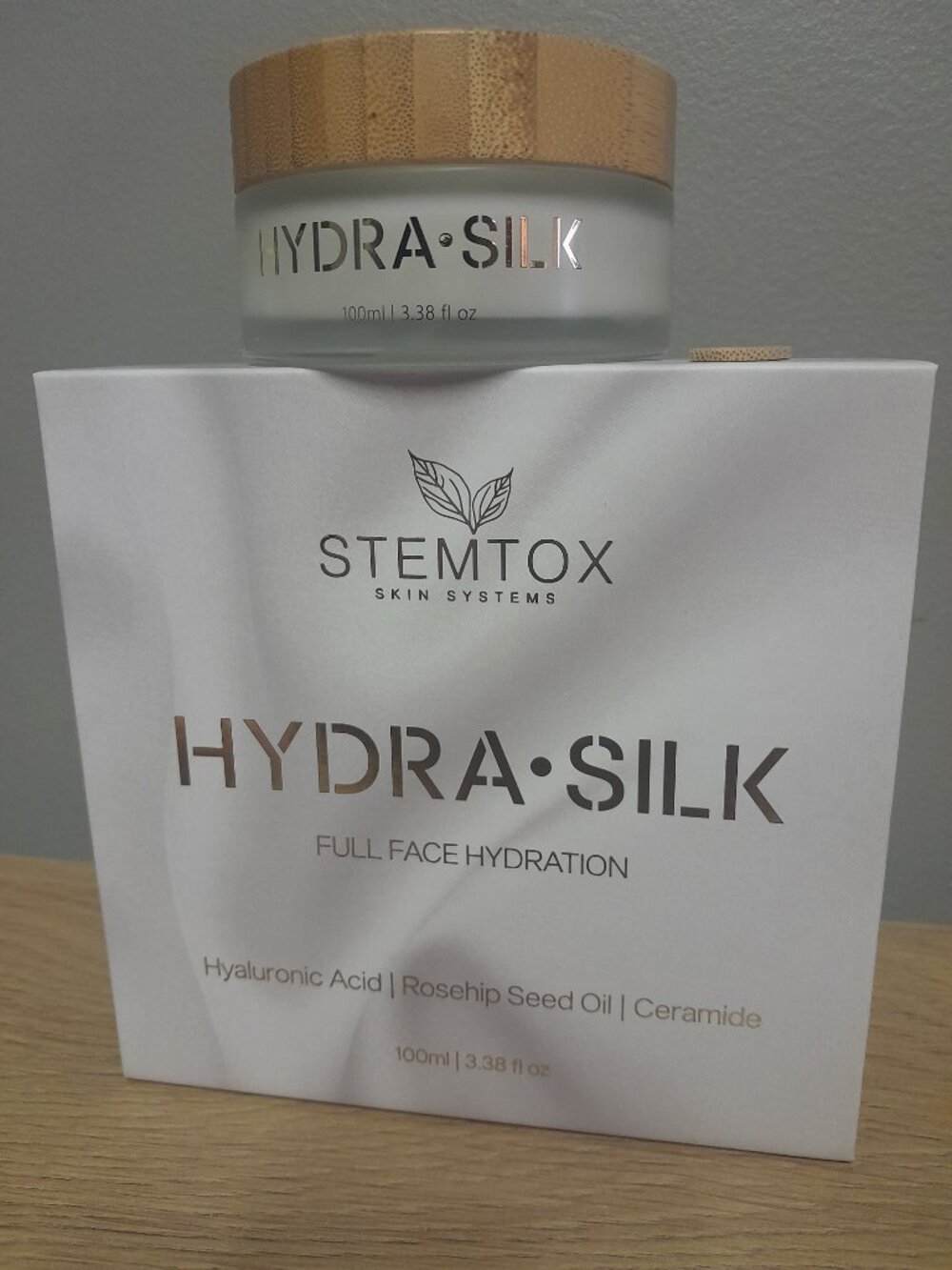 STEMTOX HYDRASILK FULL FACE HYDRATION- HYALURONIC ACID-ROSEHIP SEED OIL-CERAMIDE